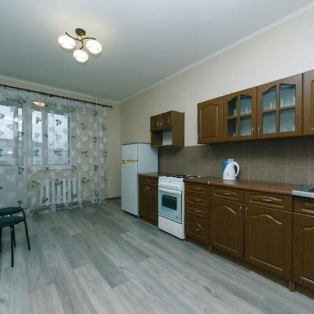 Apartament Ахматовой 45 Kijów Zewnętrze zdjęcie